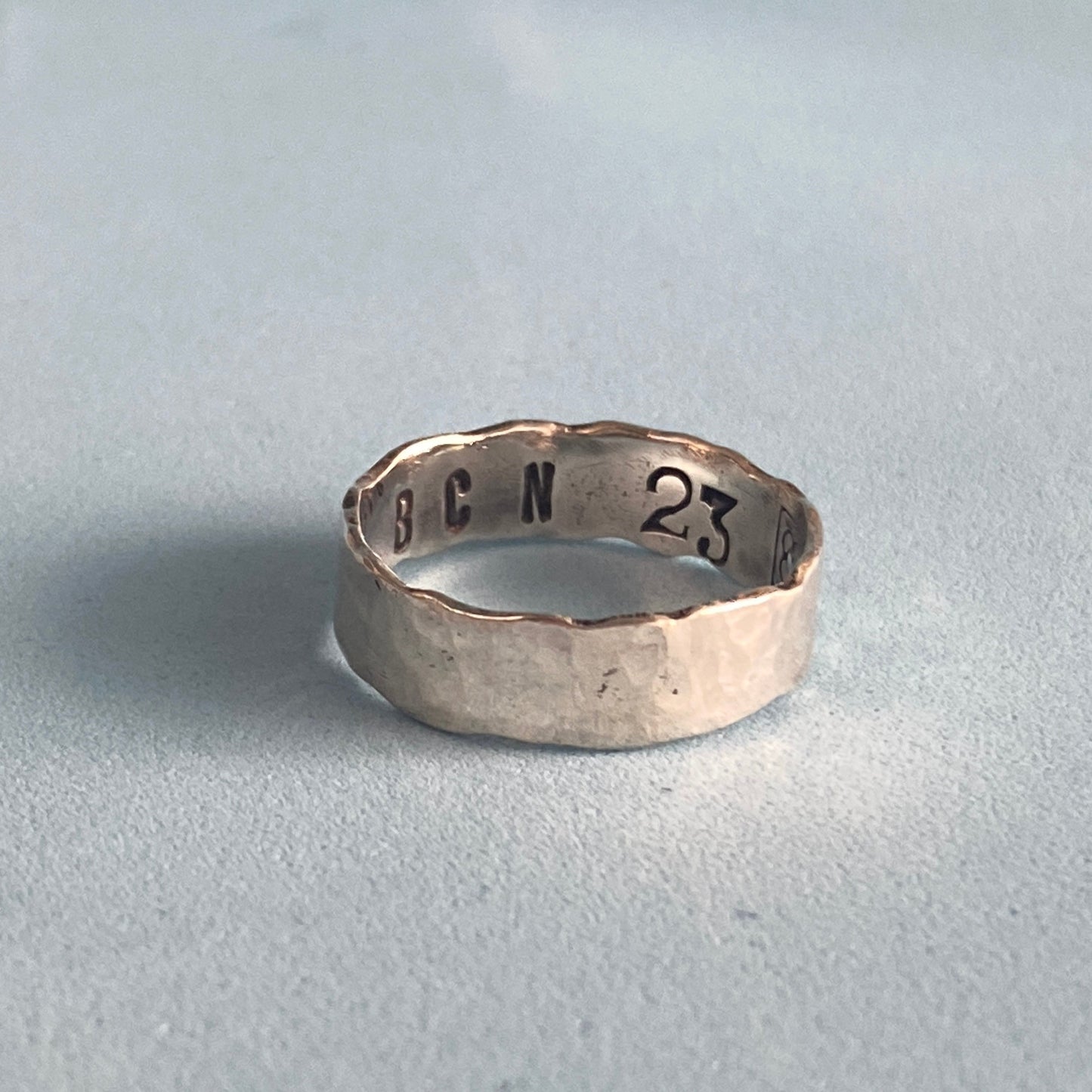 Group Workshop: silver ring with textures and stamps