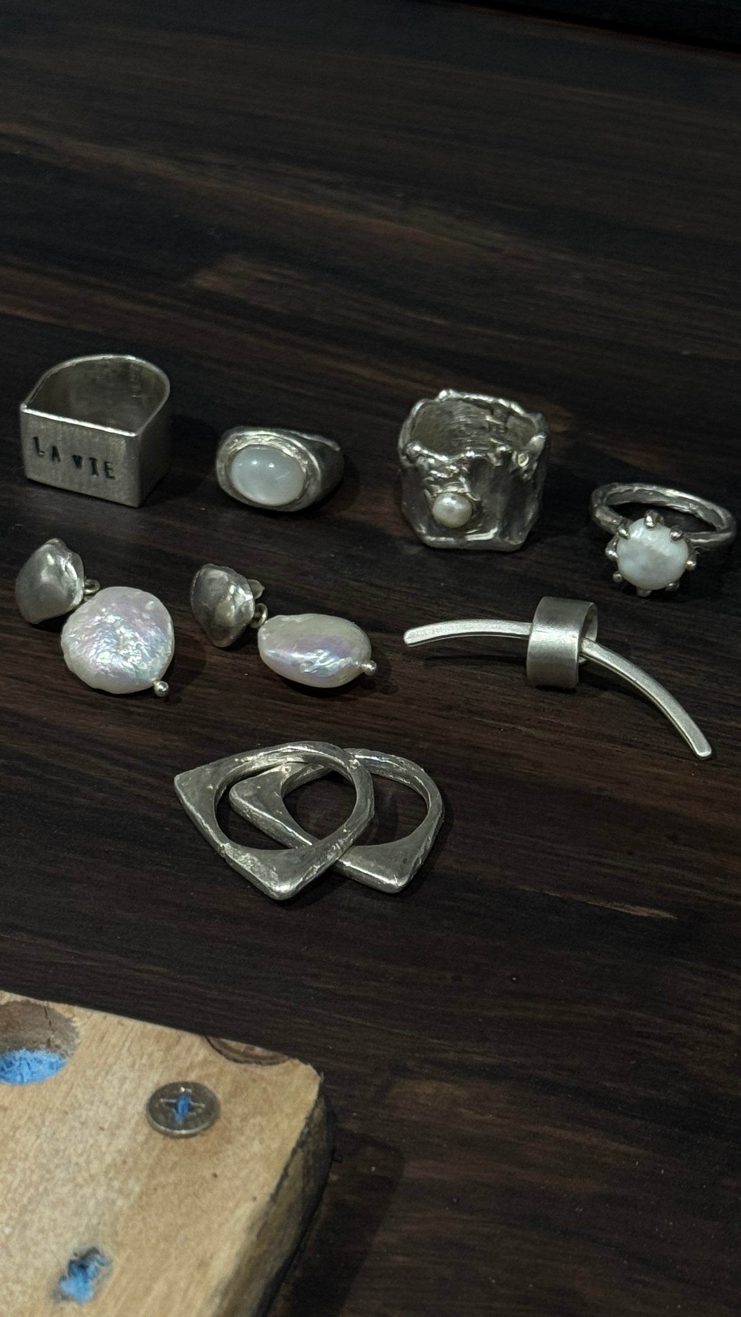 Course: introduction to handmade jewelry design (8 classes)